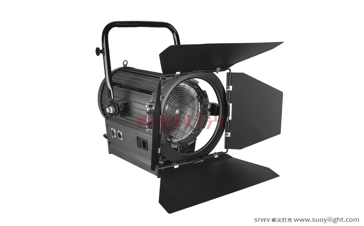 Brazil100W LED Video Film Zoom Fresnel Light